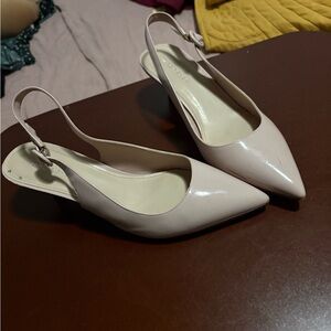 Elegant pale pink Slingback kitten Heels pointed